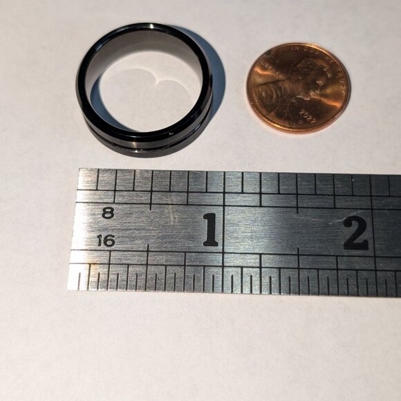 Blk Tungsten Carbide Ring Sz 9.5 Scratch Resistant Polished Edges Brushed Finish - Picture 2 of 13